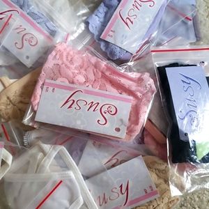 V String collection (25 pieces)